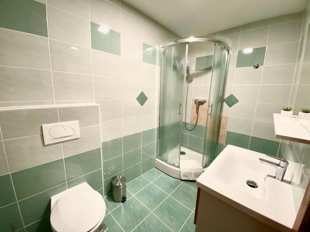 Zelena Oaza Bed & Breakfast Zgornja Kungota Bagian luar foto